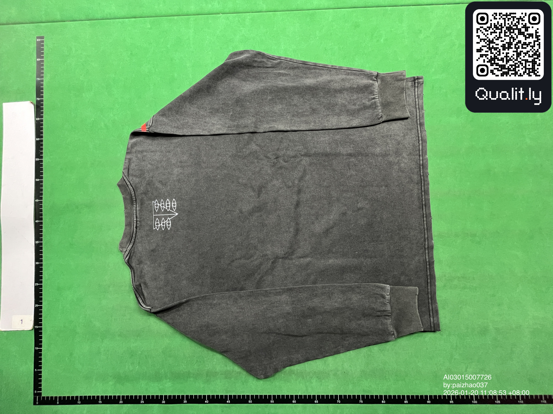 T-shirt — QC-foto 2 av 4