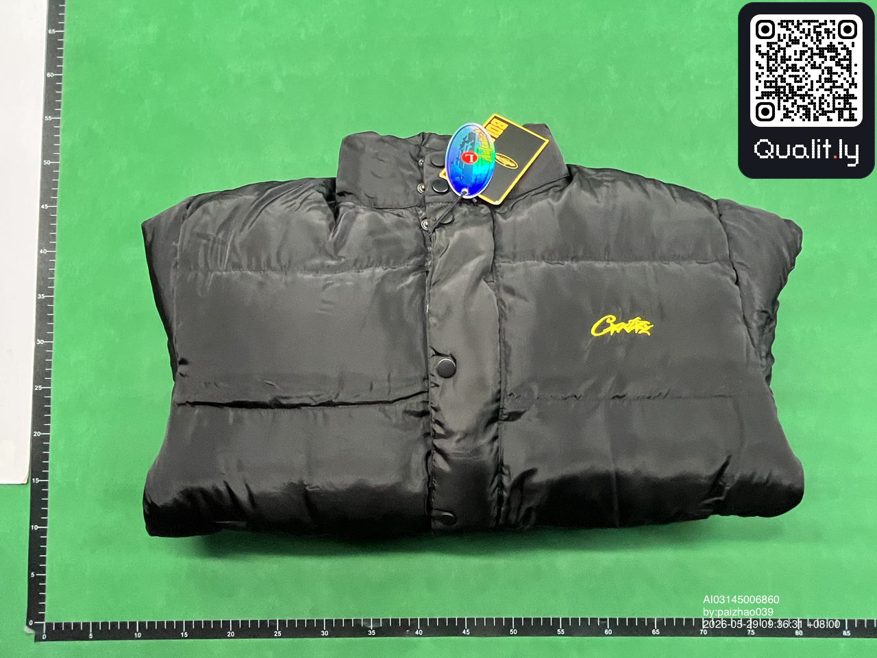 Jacket QC photo 3 of 10