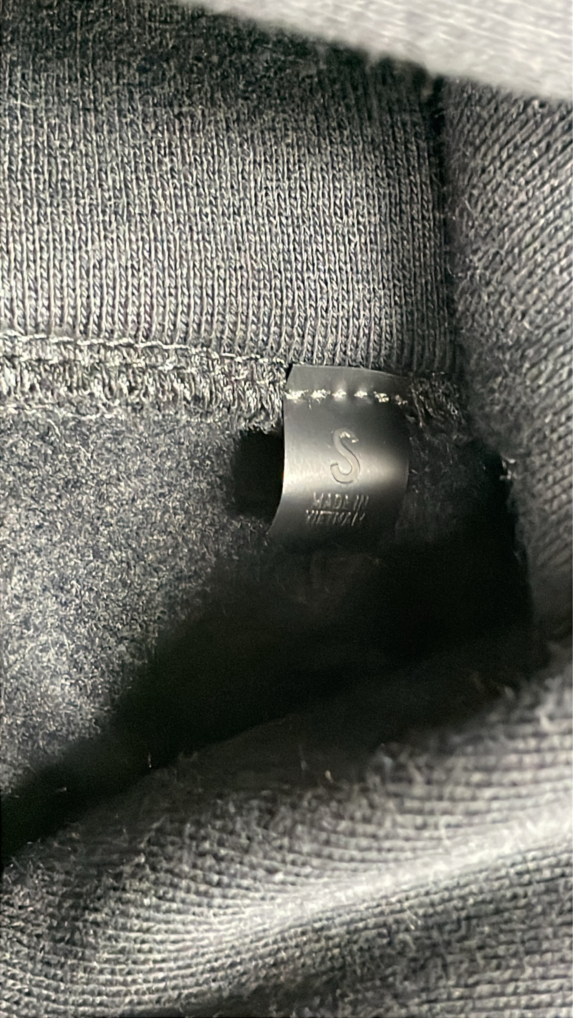 Hoodie QC photo 1 of 126