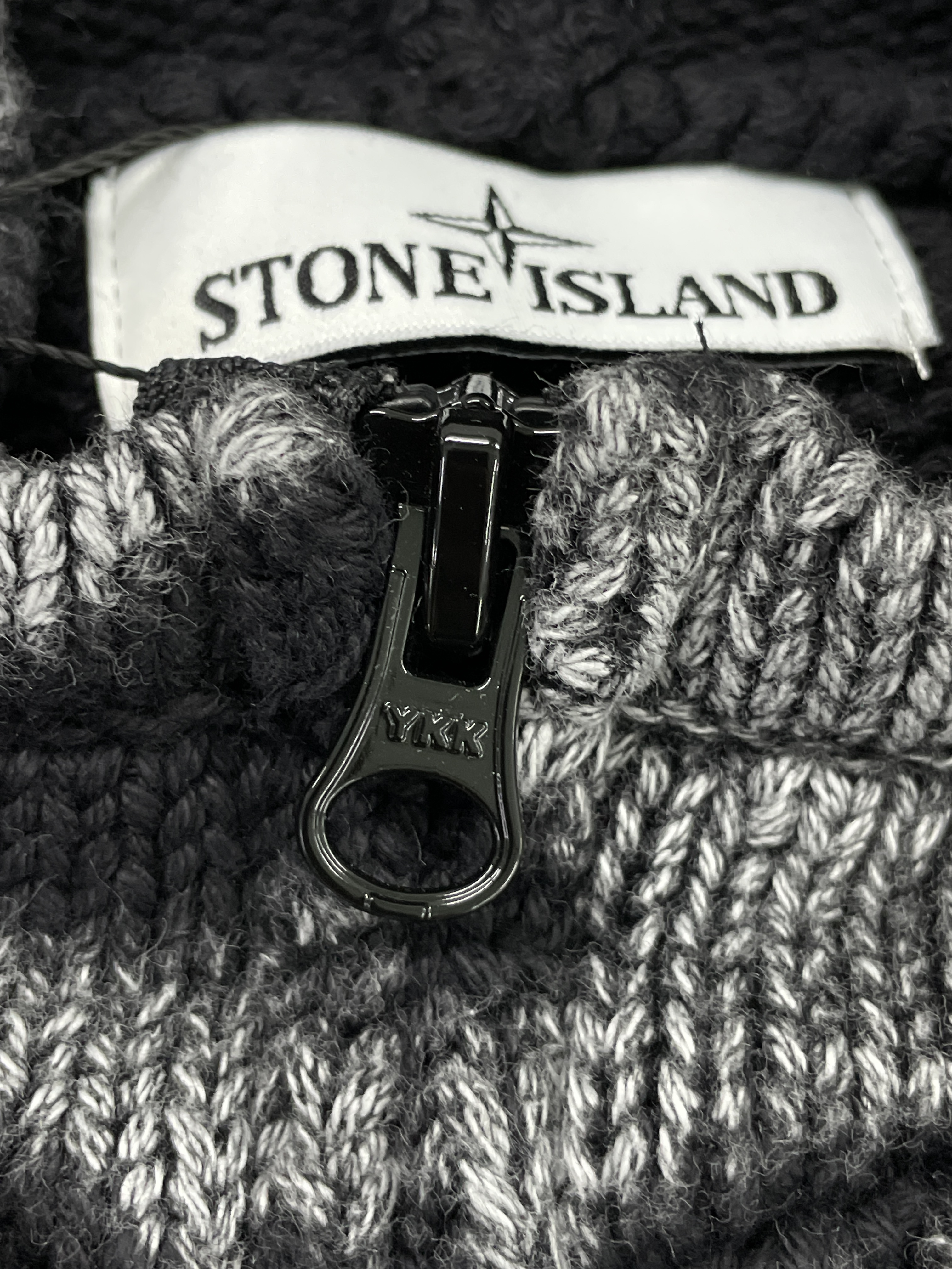 Sweater QC photo 2 of 26