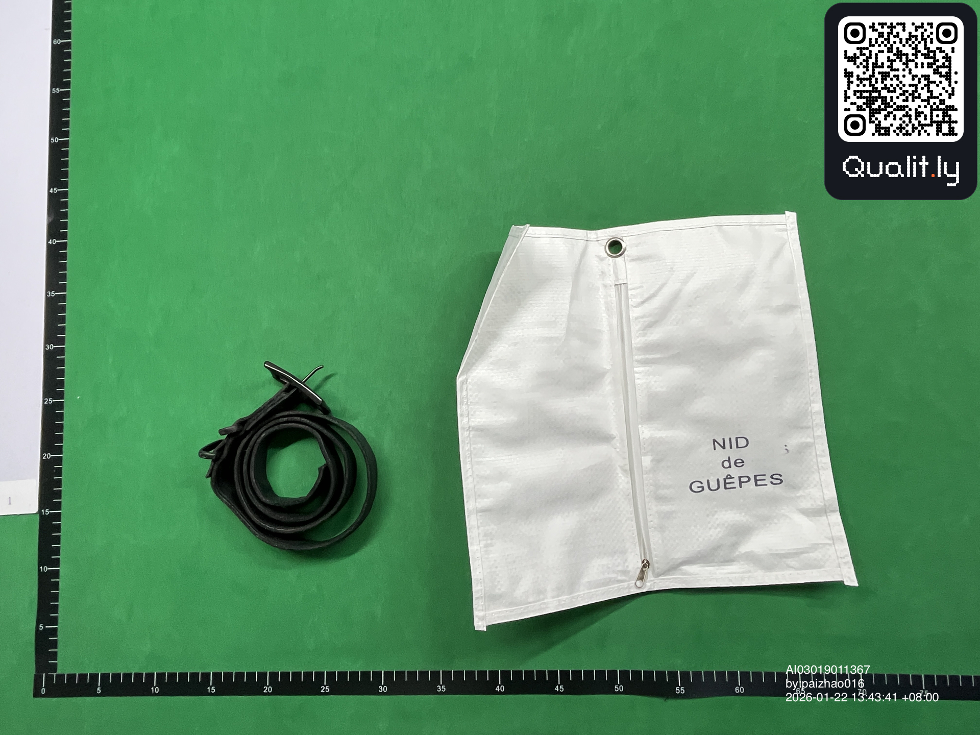 Curea — fotografie QC 1 din 10