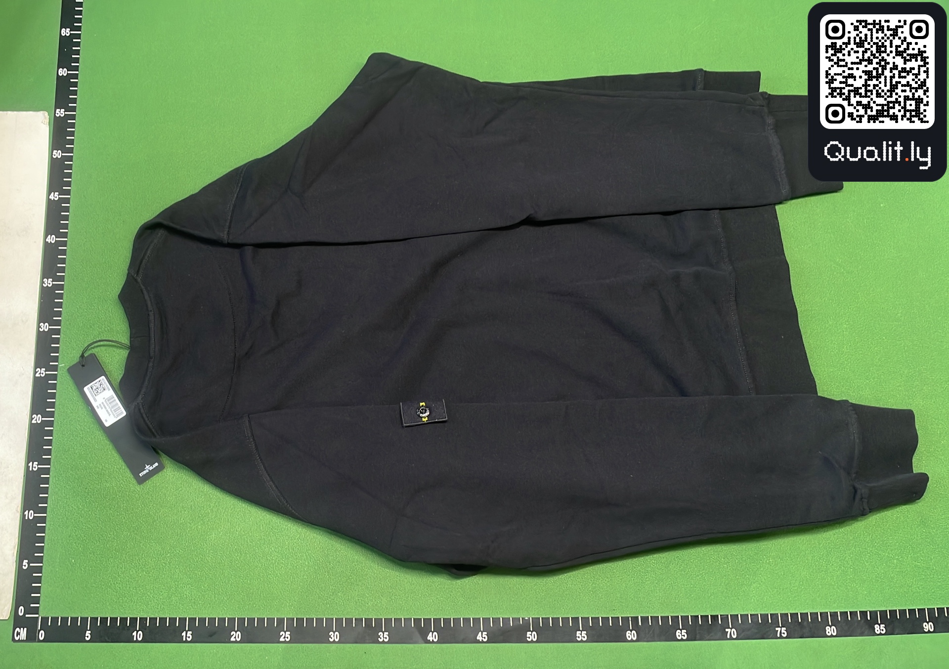 Sweatshirt QC photo 3 of 59