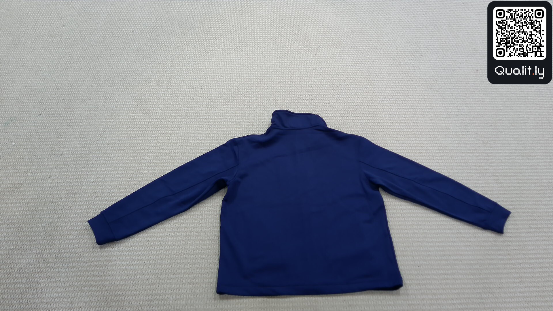 Tracksuit QC photo 3 of 8