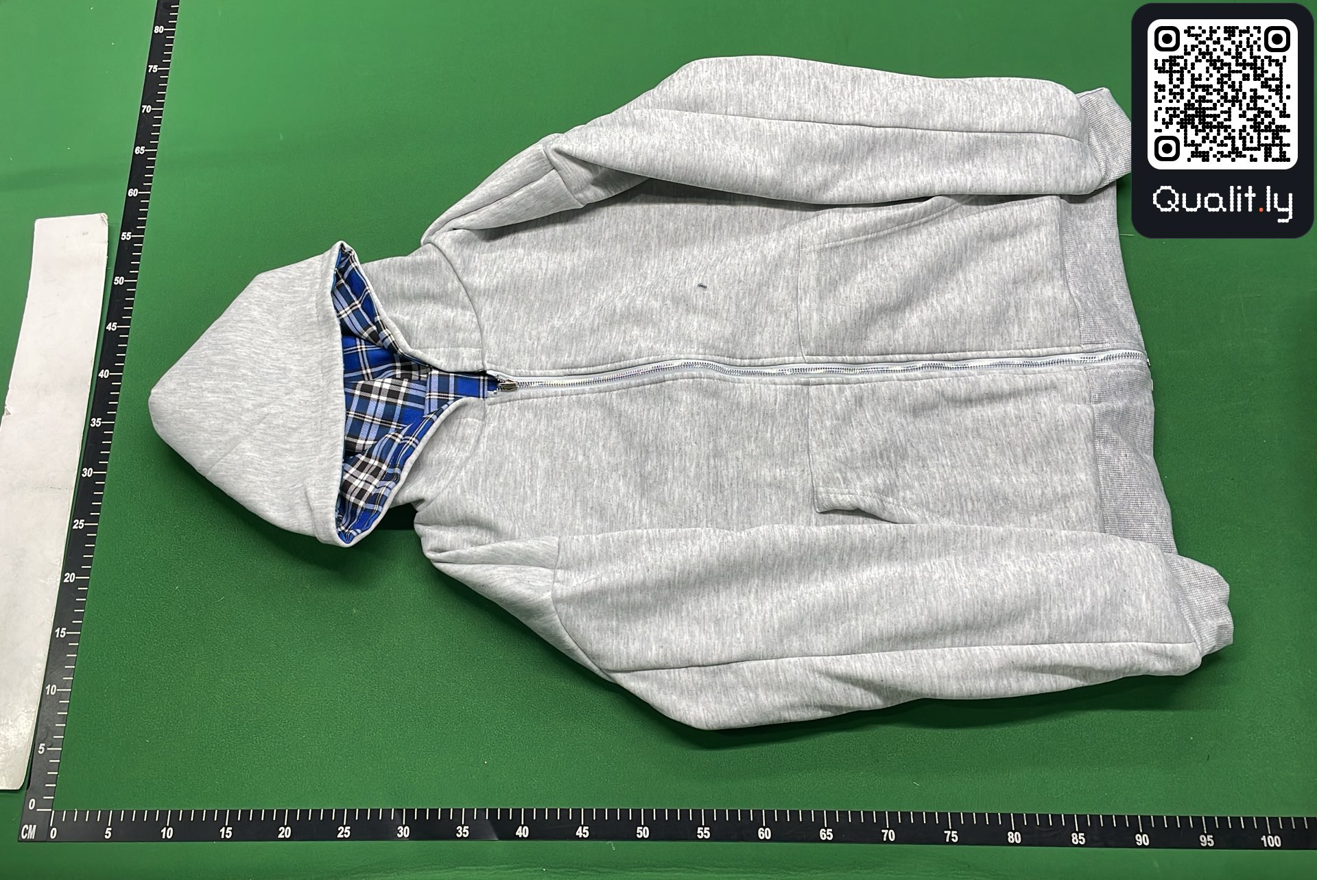 Hoodie — QC-foto 2 av 12