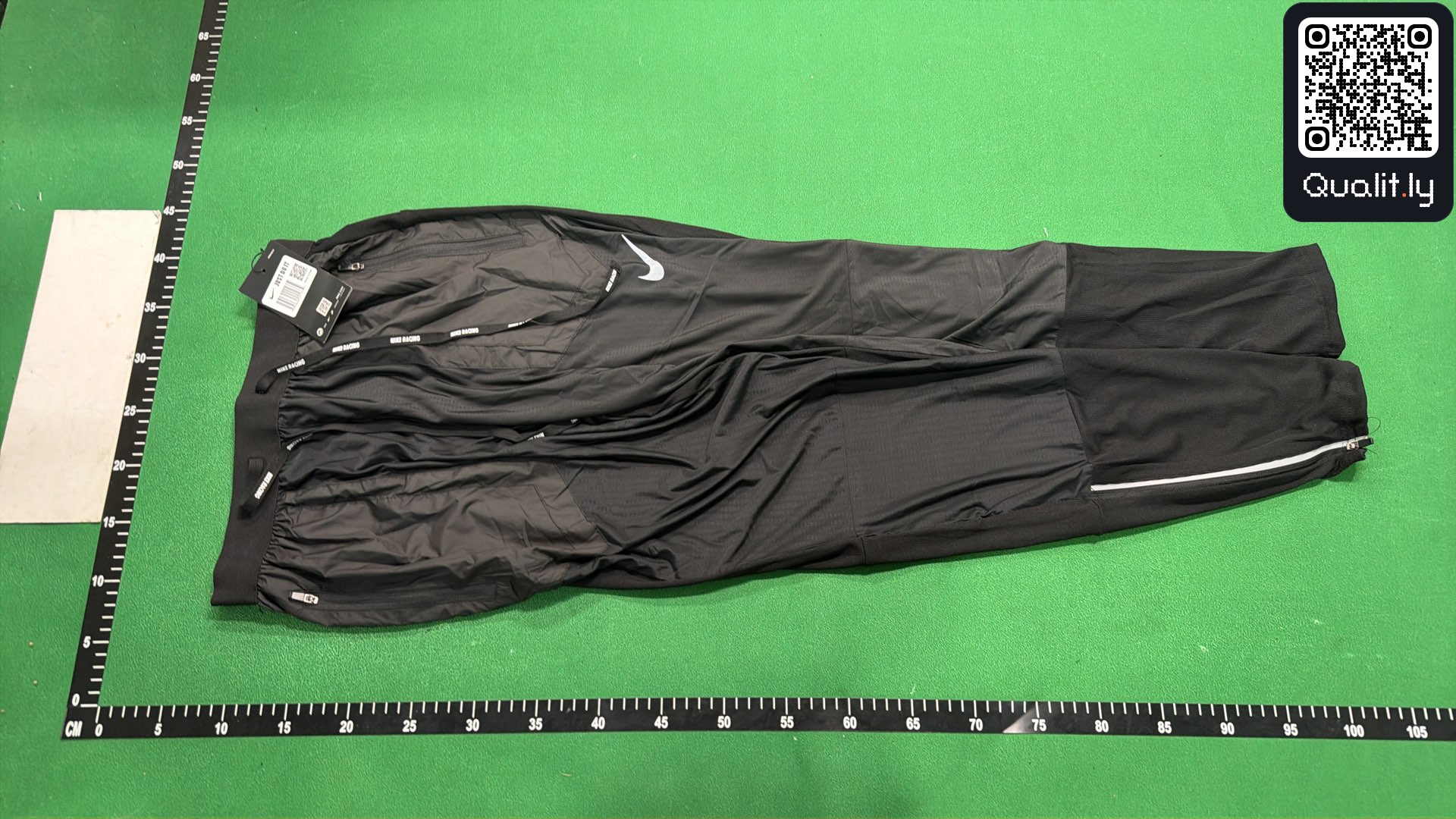 Pants QC photo 2 of 8