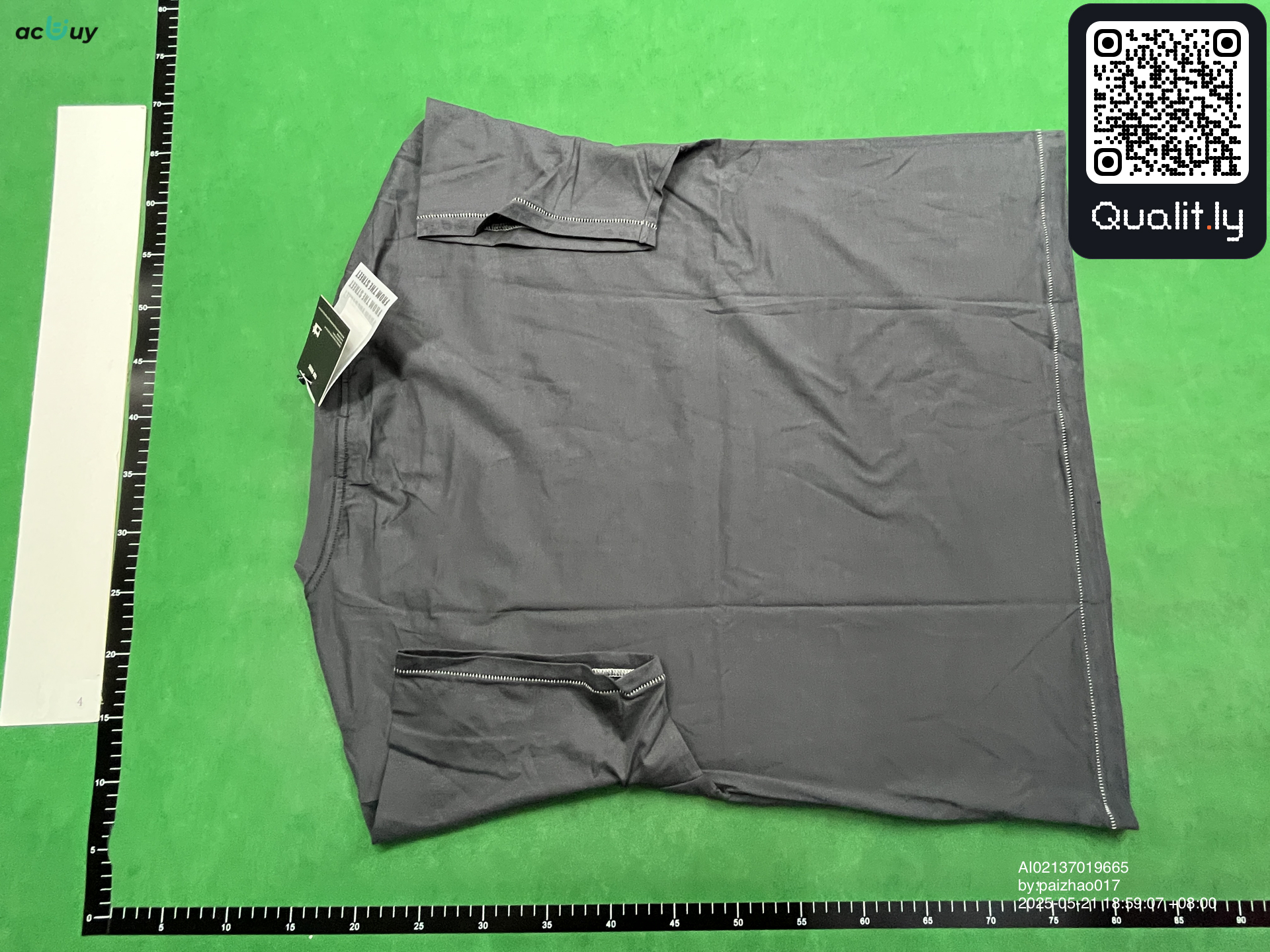 T-shirt — QC-foto 2 av 4