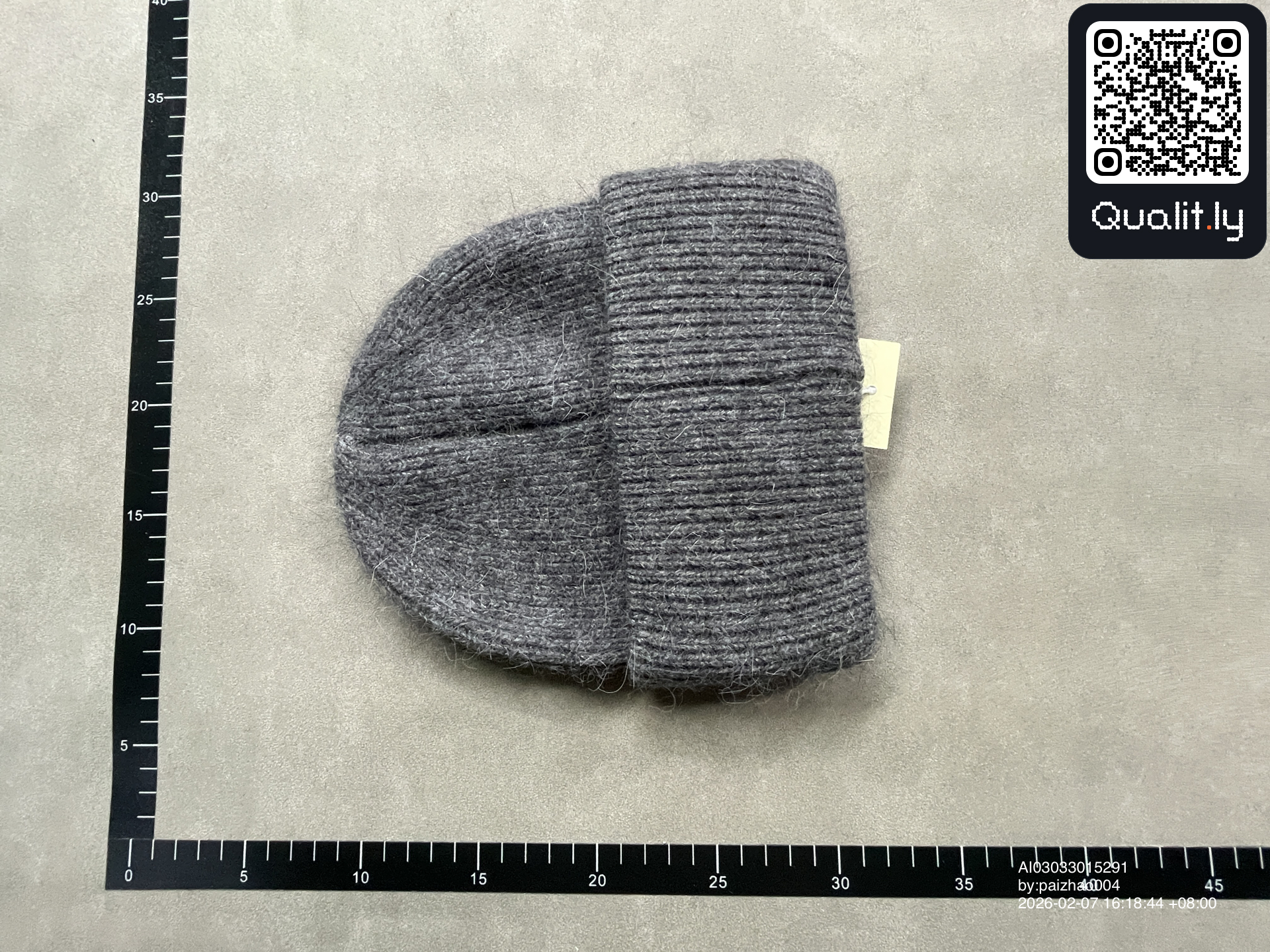 Mütze — QC-Foto 2 von 6