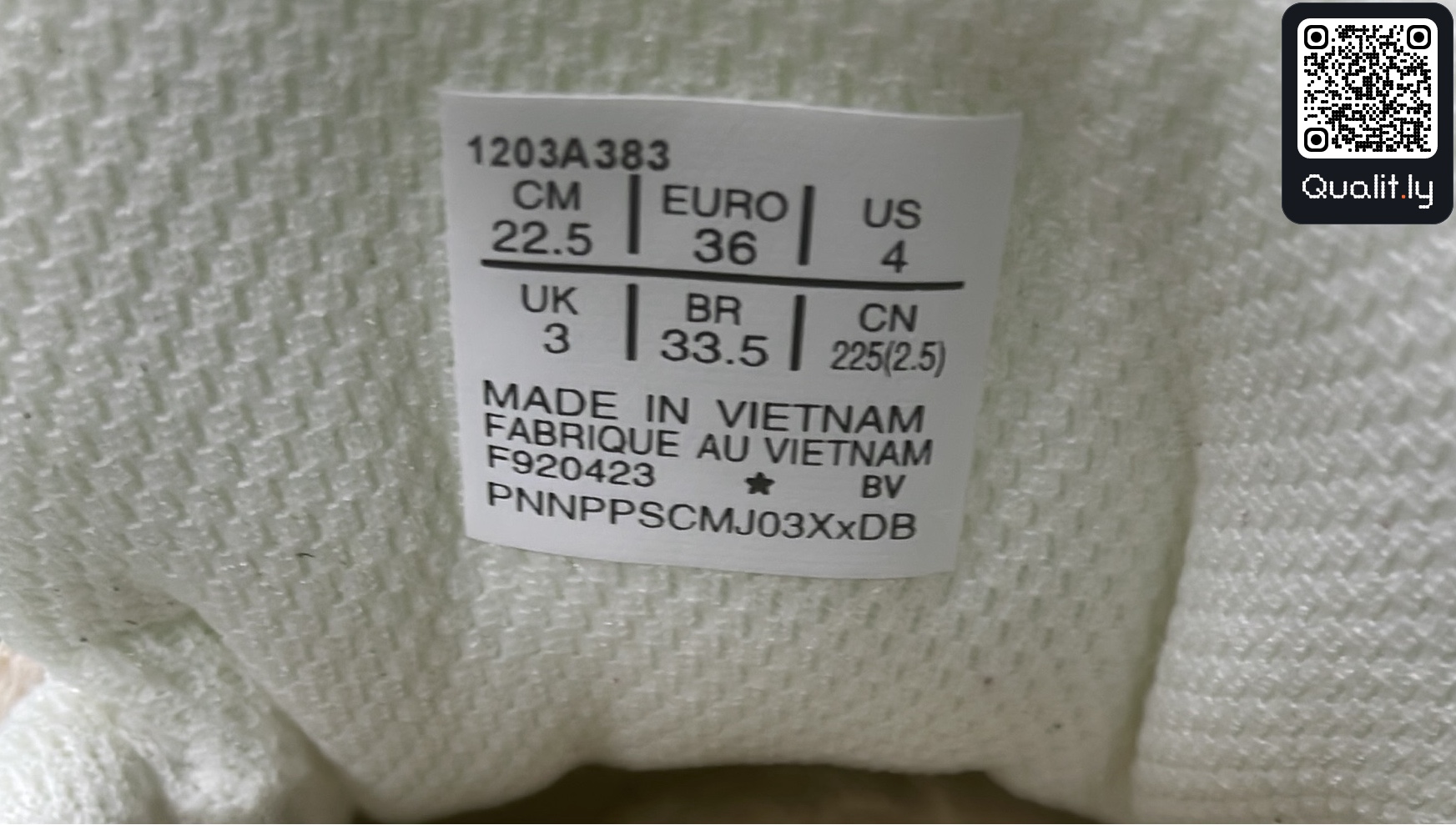 Sneakers — foto QC 2 di 128