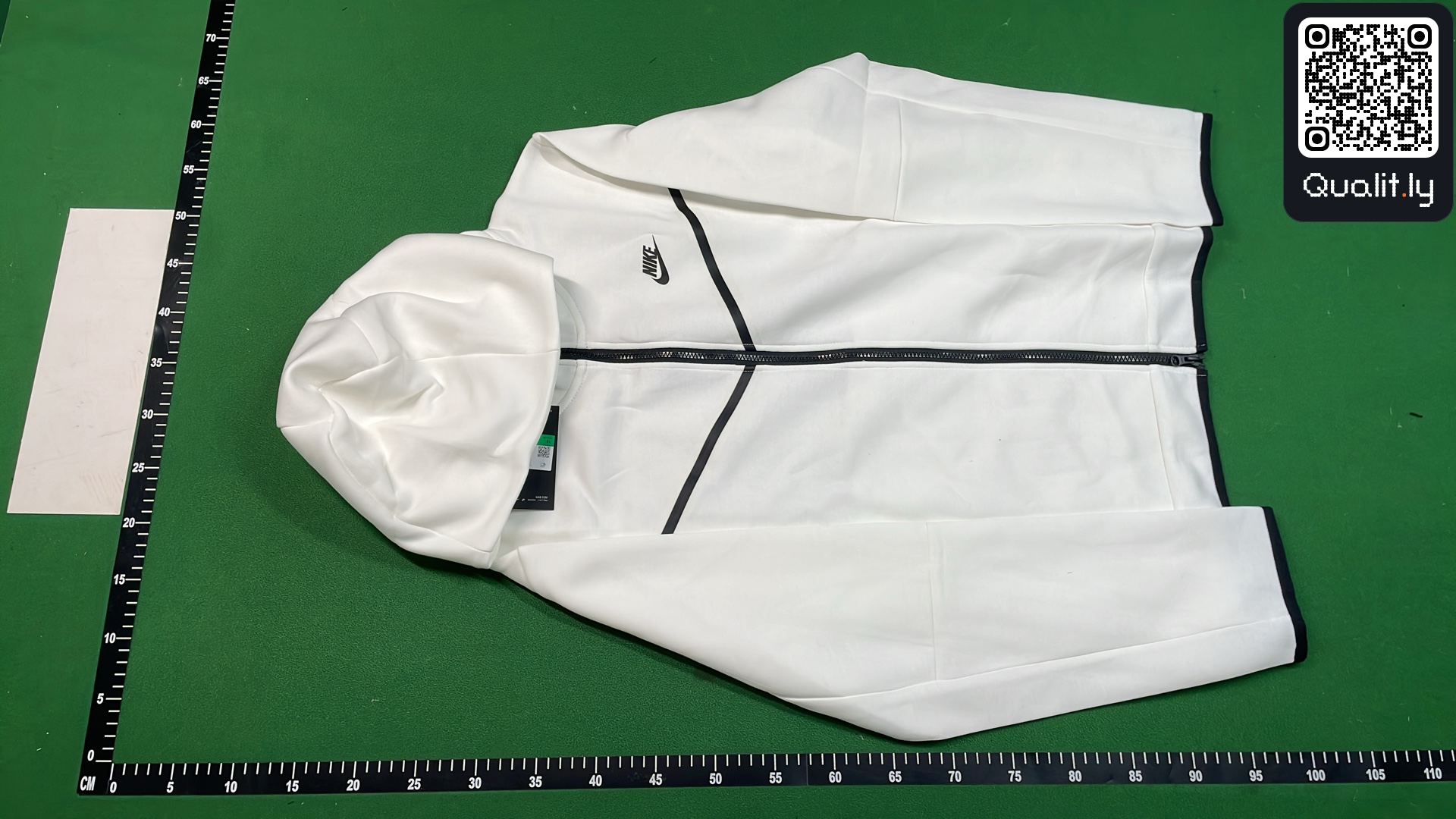 Hoodie — QC-foto 2 av 42