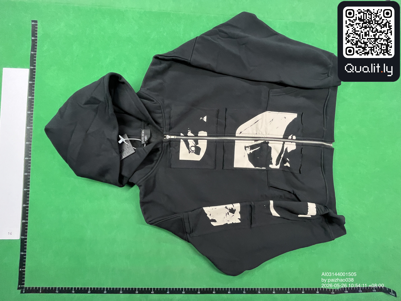 Hoodie QC photo 2 of 14