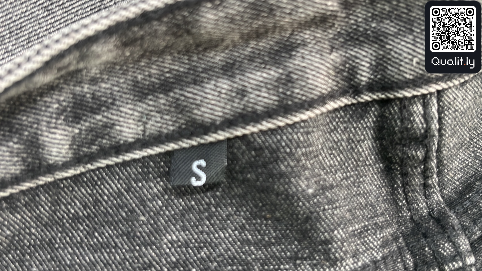 Jeans — foto QC 1 di 8