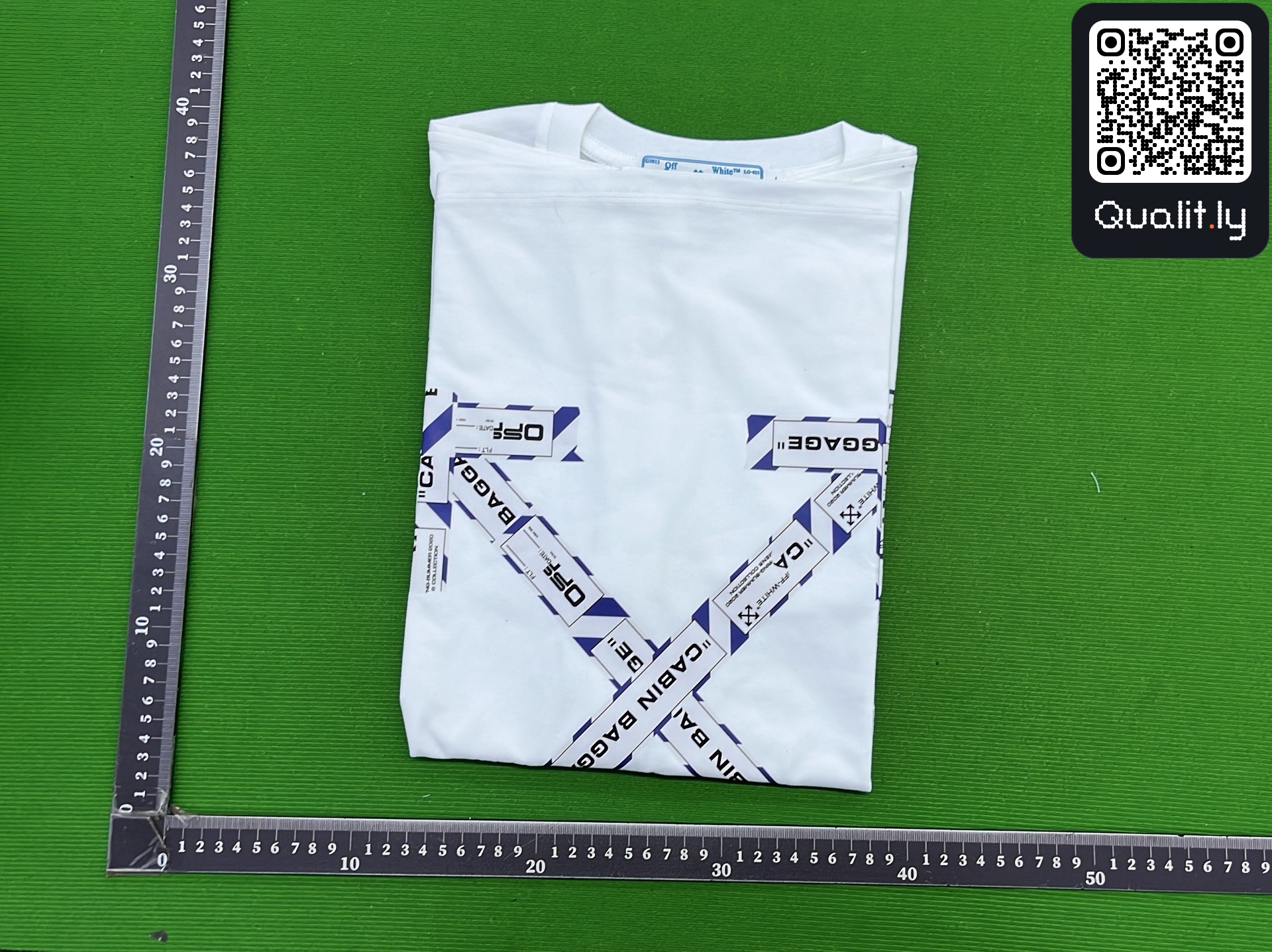 T-shirt — QC-foto 1 av 110