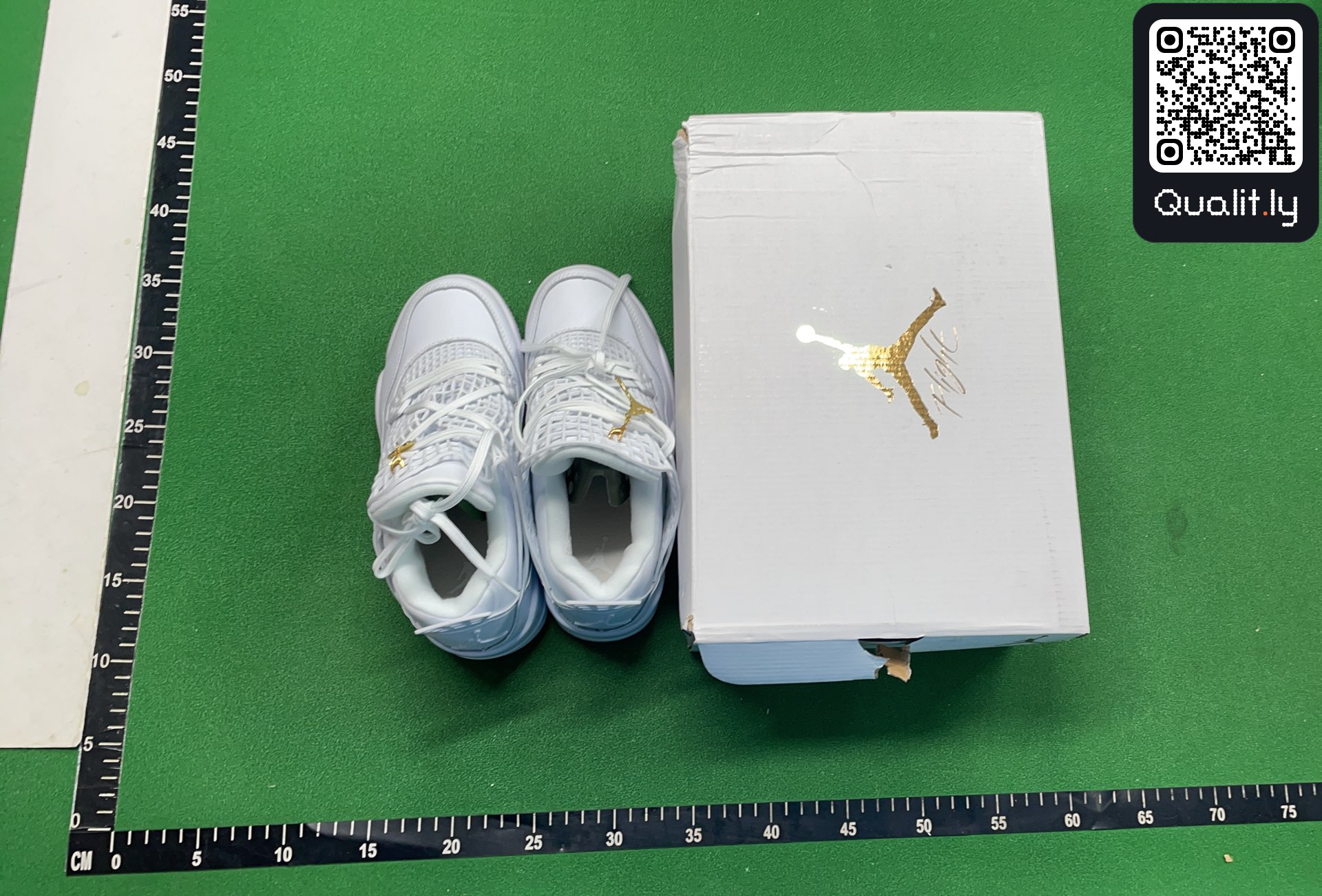 Sneakers — QC-foto 1 av 6