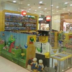 LEGO fun toy store logo