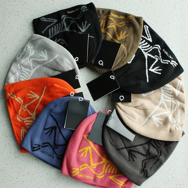 New double-layer warm knitted thick wool hat! Big LOGO straight edge design, windproof and ear protection! As pictured 9⃣️ colors!