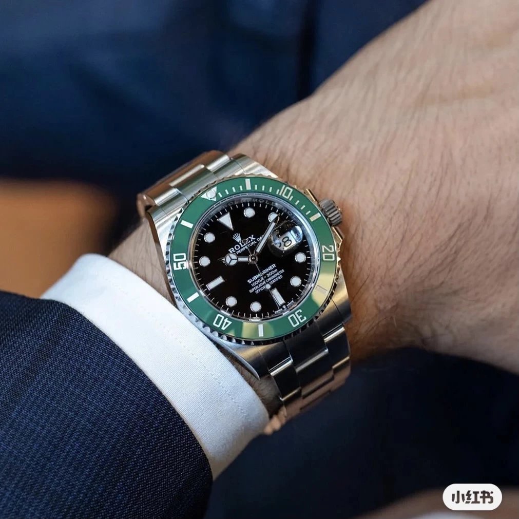 Rolex Submariner Date 116610LV Green