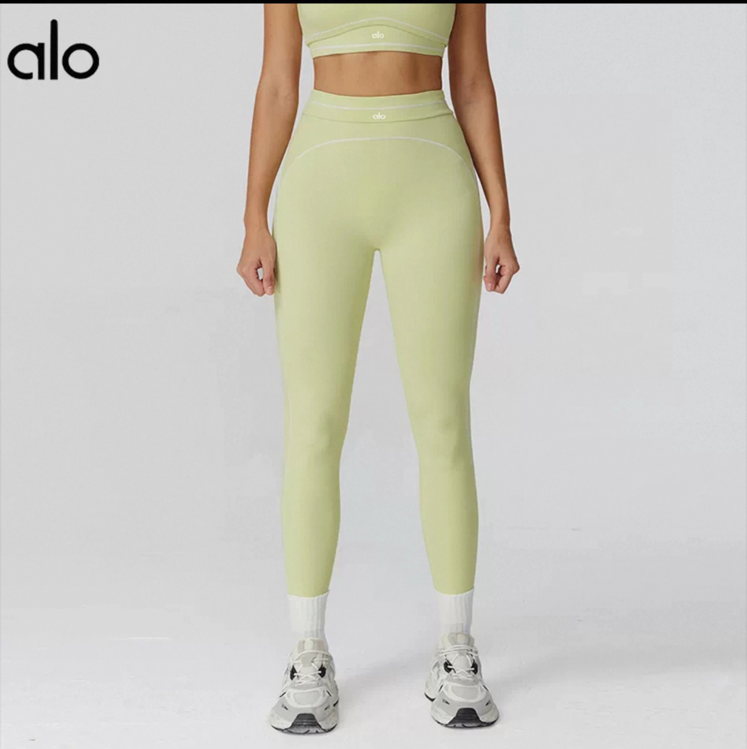 Alo Clothing Sets