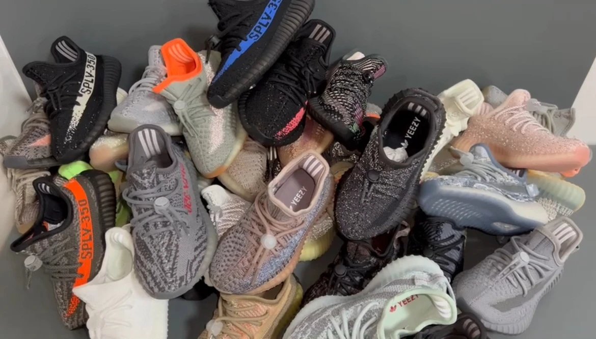 Adidas Yeezy Boost 350 V2