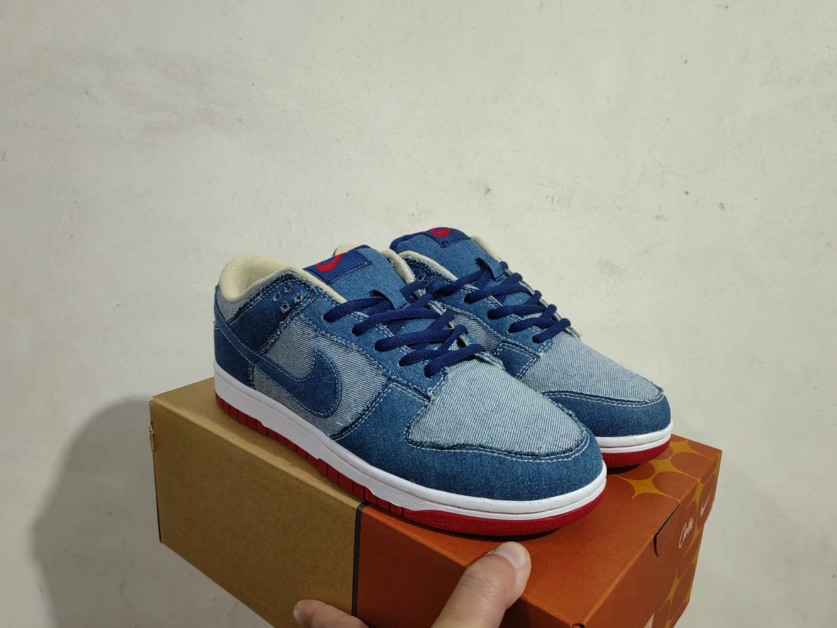 Nike Dunk Low Denim Red