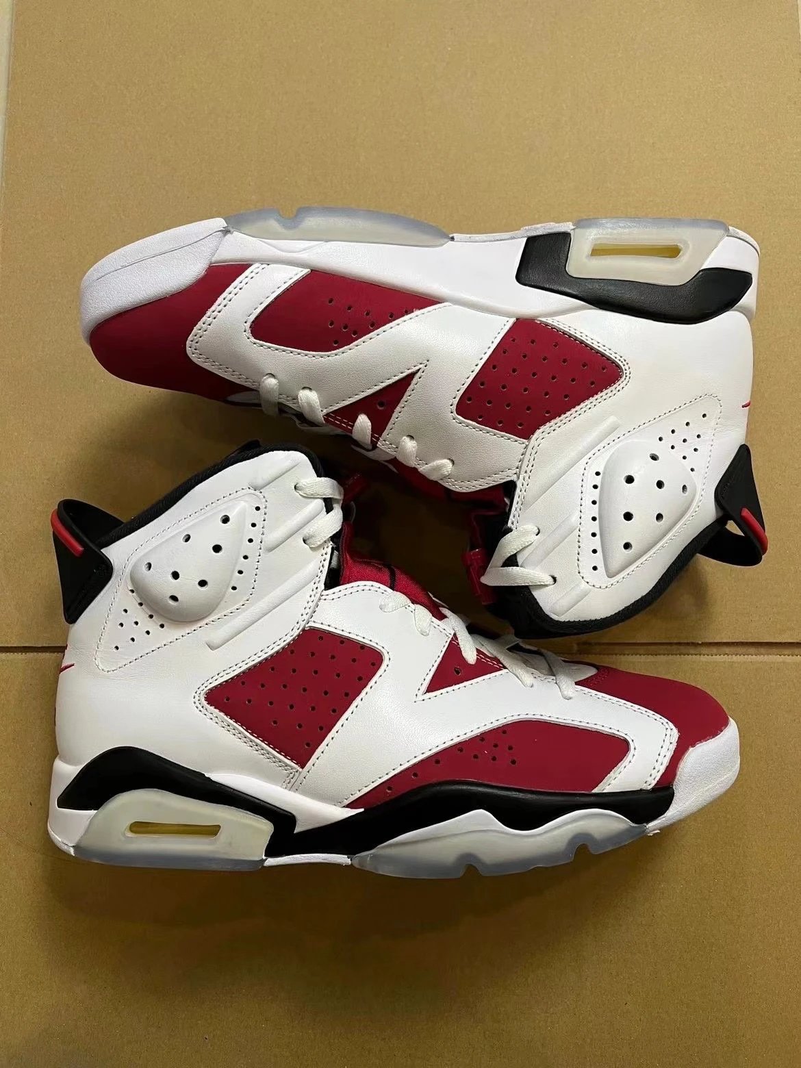 Air Jordan 6 Carmine