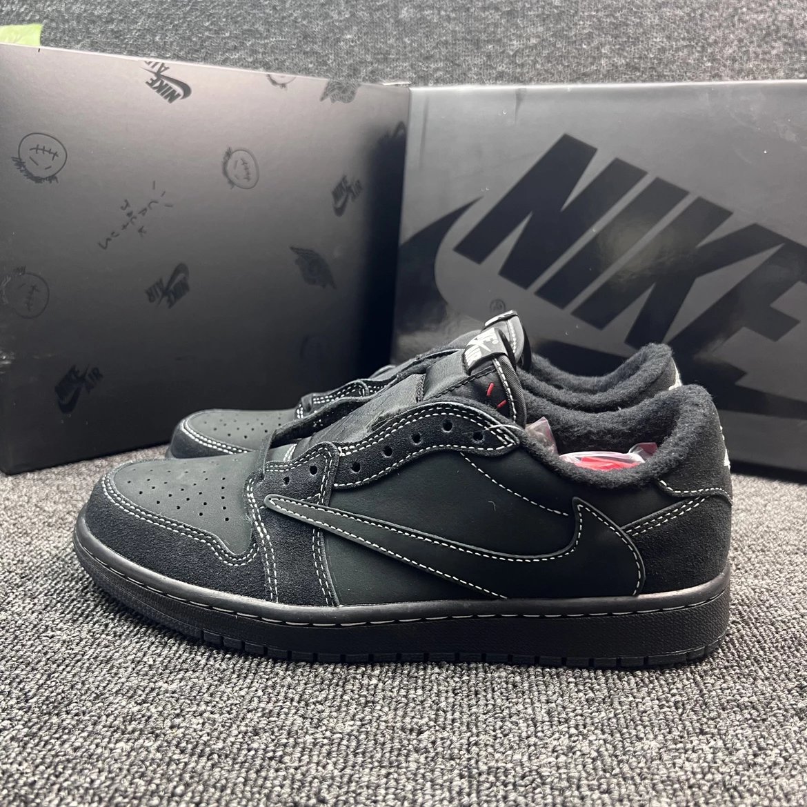 Nike Air Jordan 1 Low Reverse Mocha