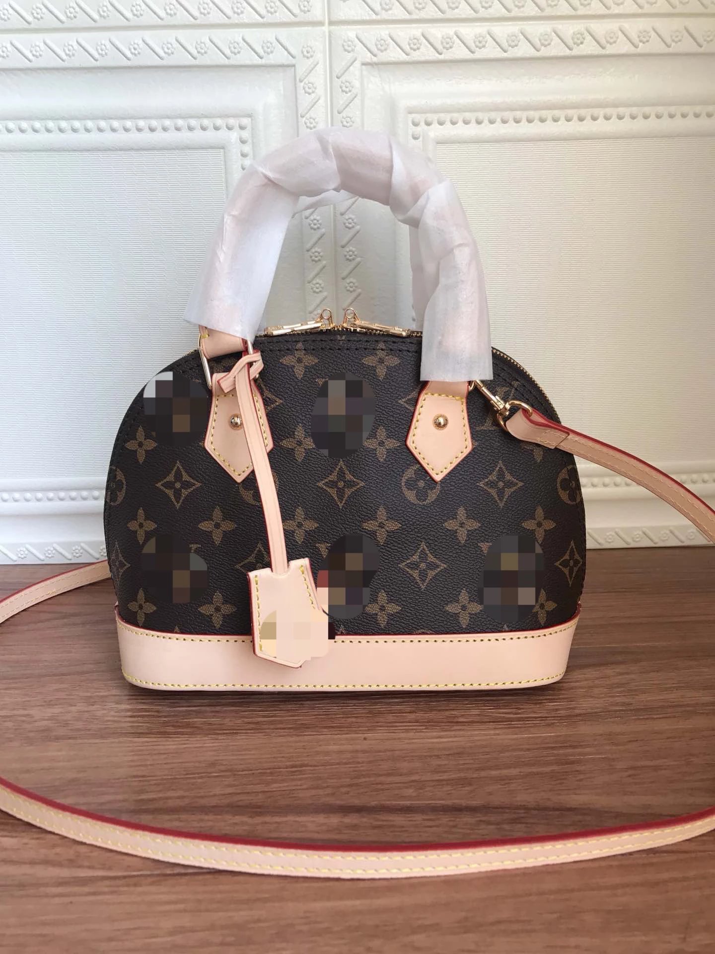 Louis Vuitton Alma BB Monogram Canvas