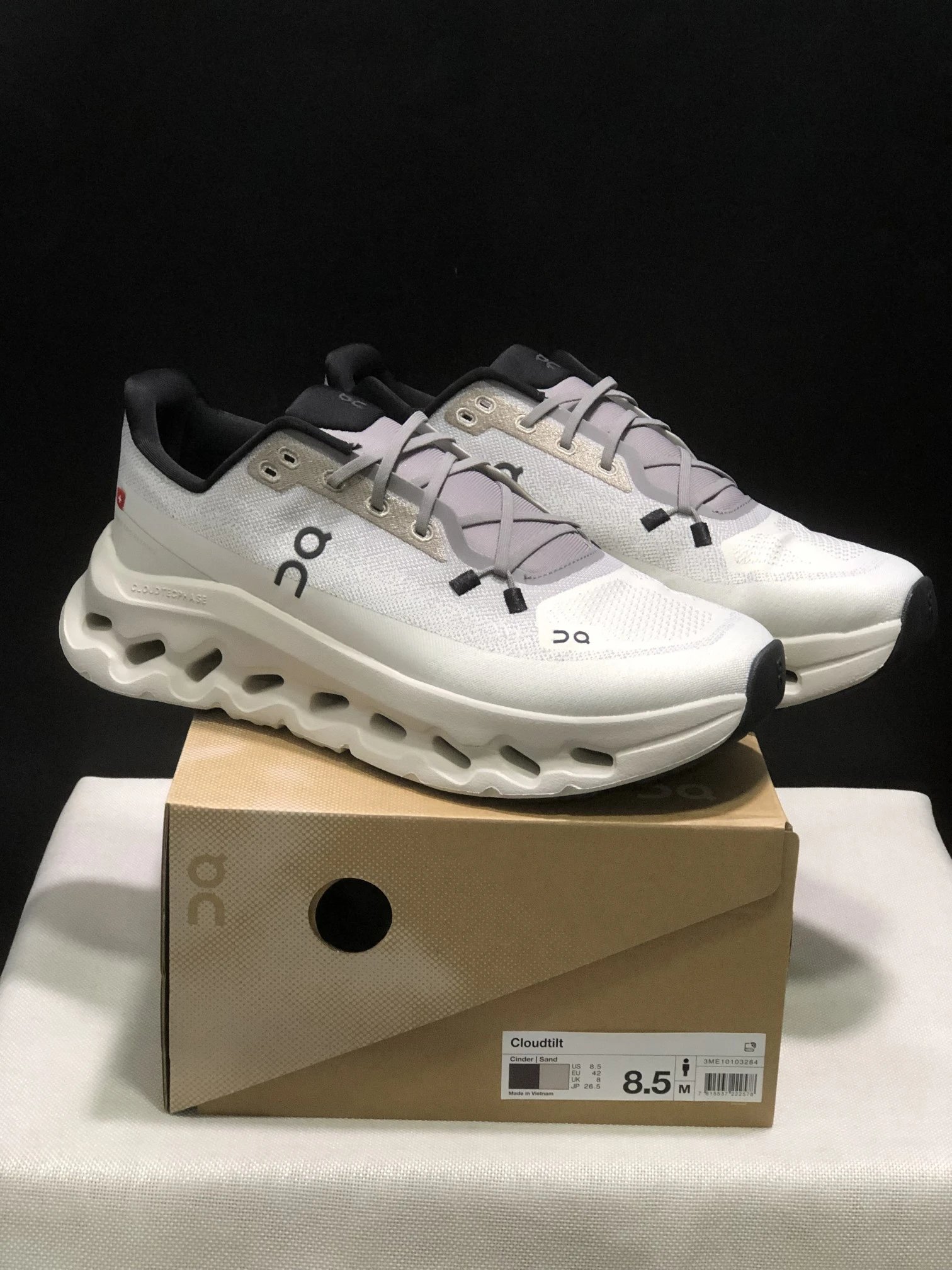 ON Shoes