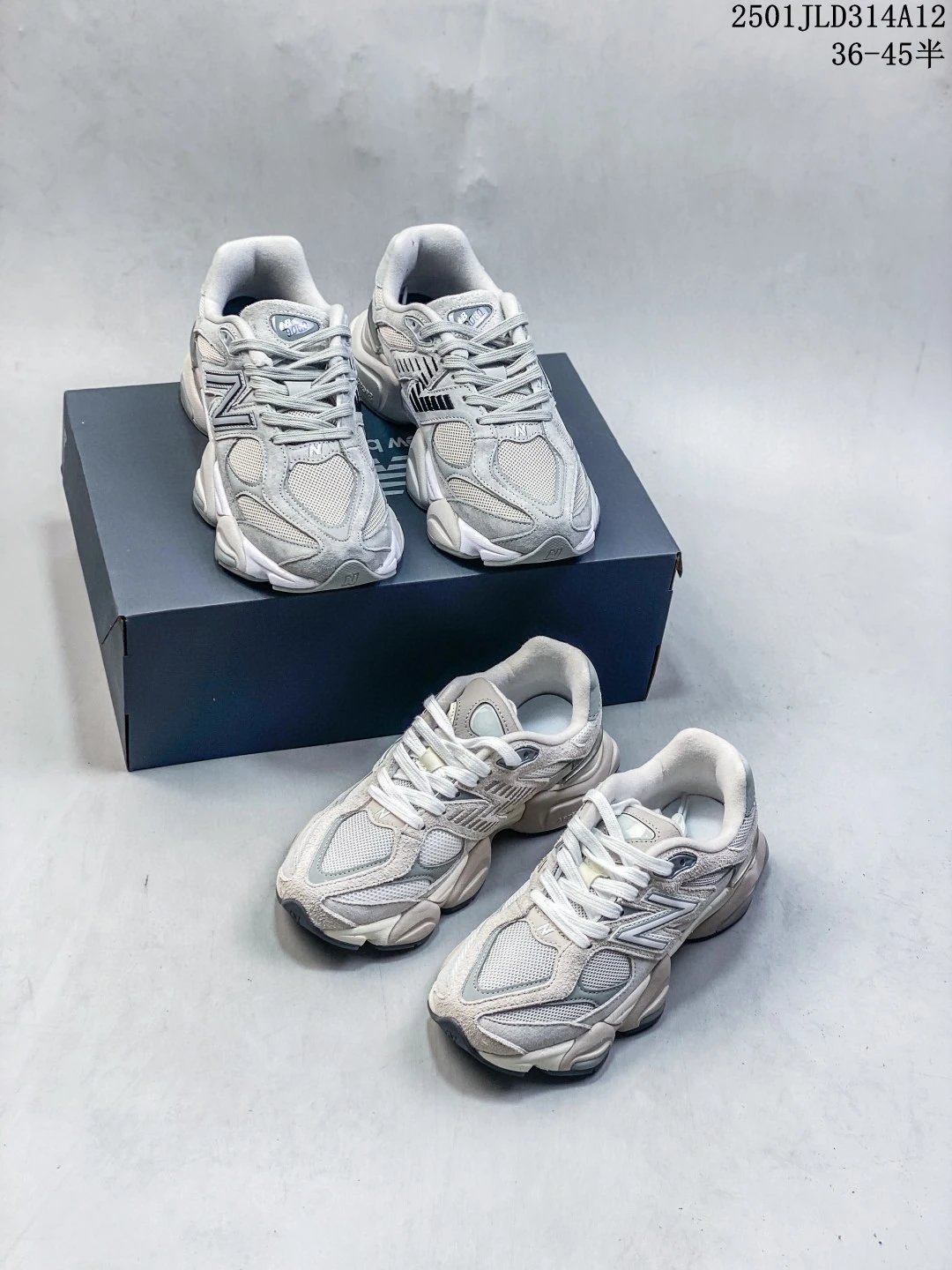 New Balance U9060JGR Sneakers