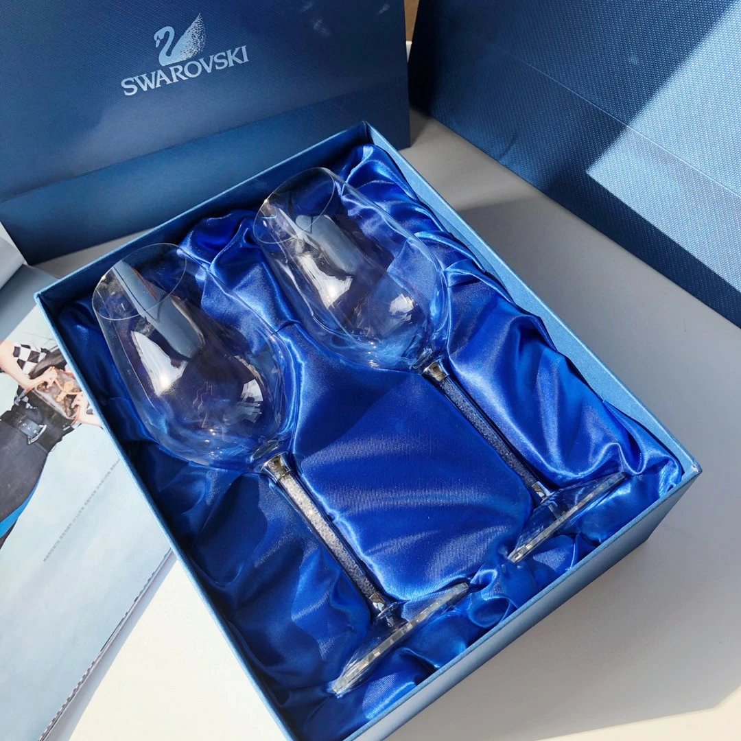 潮牌红酒杯新年送礼首选水晶般质感商务礼品 红酒杯 水晶高脚杯 低调奢华，享受人生，送礼佳品