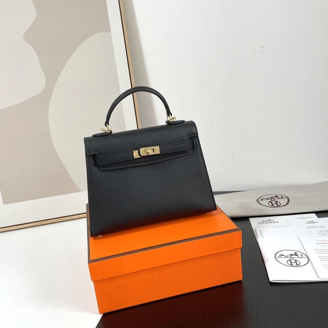 Hermes Kelly Red Leather Handbag